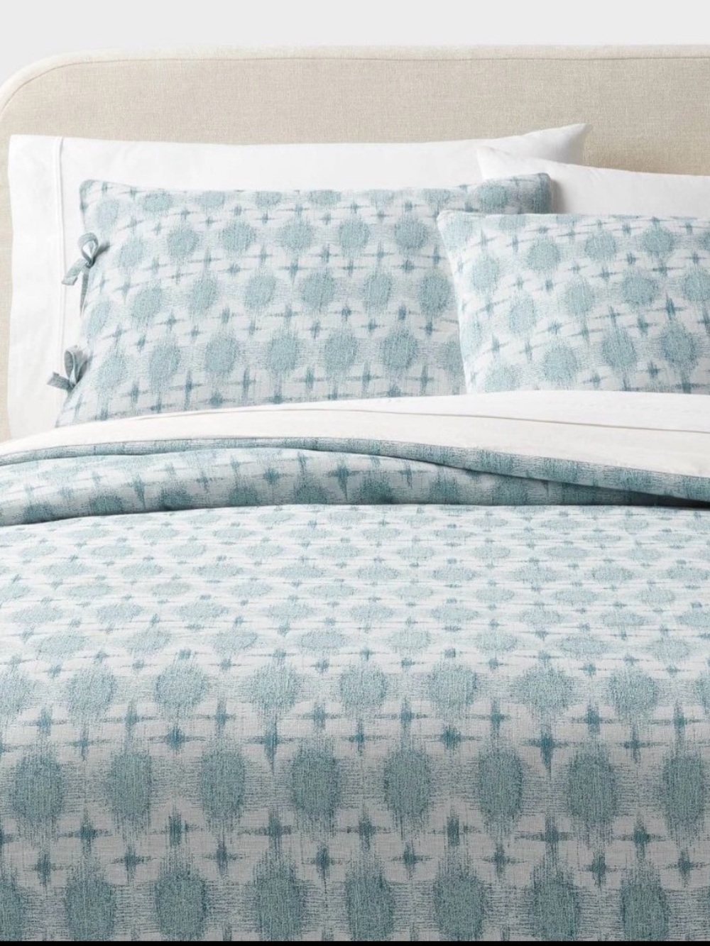 Target full/queen Threshold IKAT duvet cover set and real down comforter